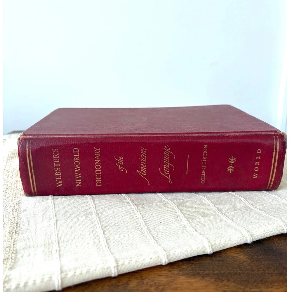 Vintage Websters New World Dictionary College Edition Red Hardcover 1960